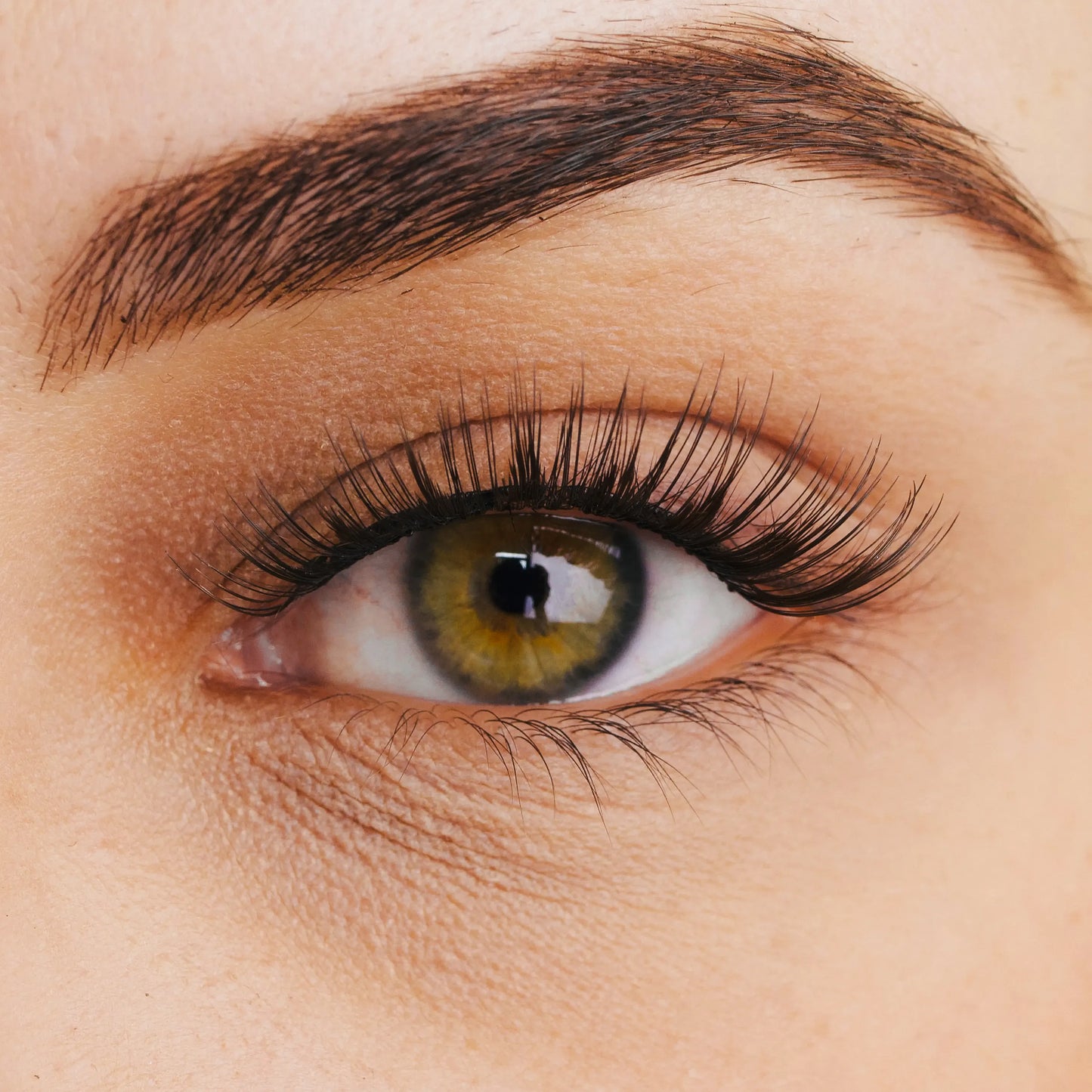 Peony Black (Geeignet für Wimpernkränze von 26 - 33mm)